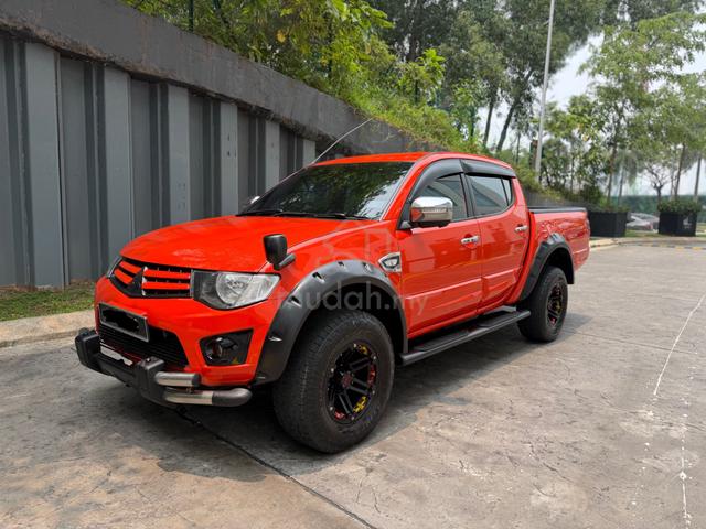 2011 Mitsubishi TRITON 2.5 4x4 FACELIFT Auto - 2