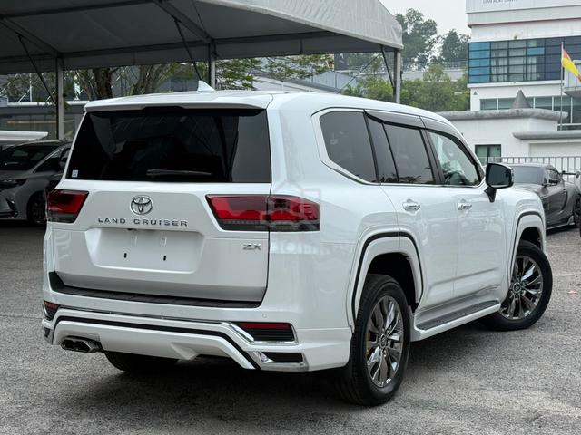 2024 Land CRUISER 3.4 ZX 5A MODELLISTA BLACK INT - 2