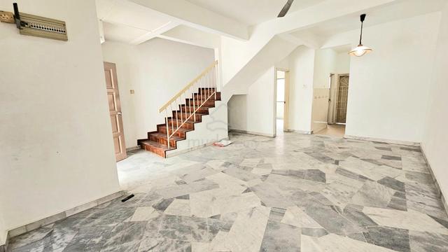 Below market price - 2 Storey House @ Bandar Bukit Puchong 1