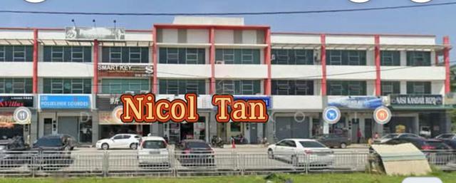 Shop lot for rent at Perniagaan Tambun Permai ,facing maidroad. 1