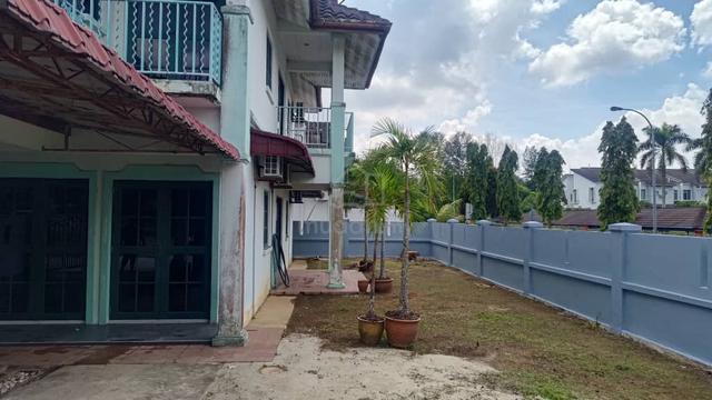 Unblock View! Double Storey corner lot di Mutiara Rini for sale! 1
