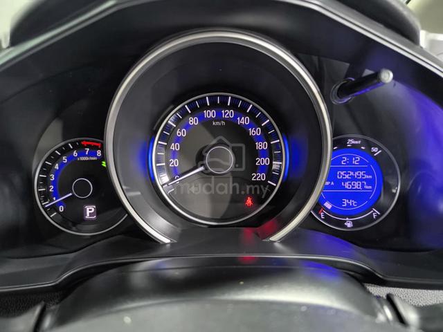 2020 Honda JAZZ 1.5 E Reverse camera / Warranty - 4