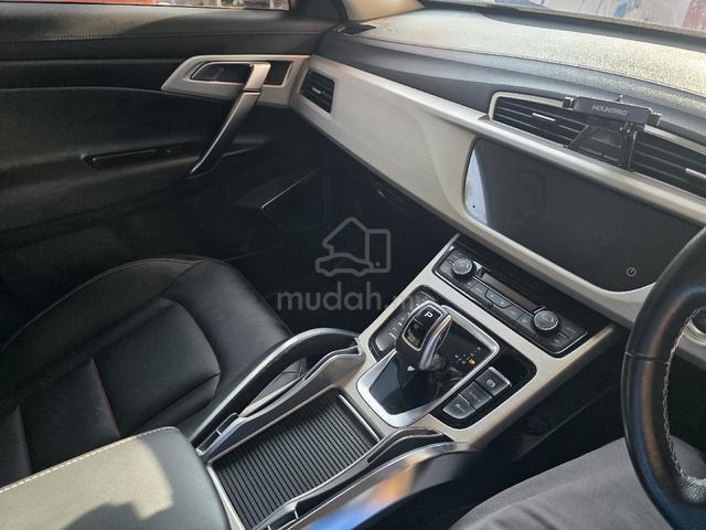 X70 Executive CKD 2020 - 4