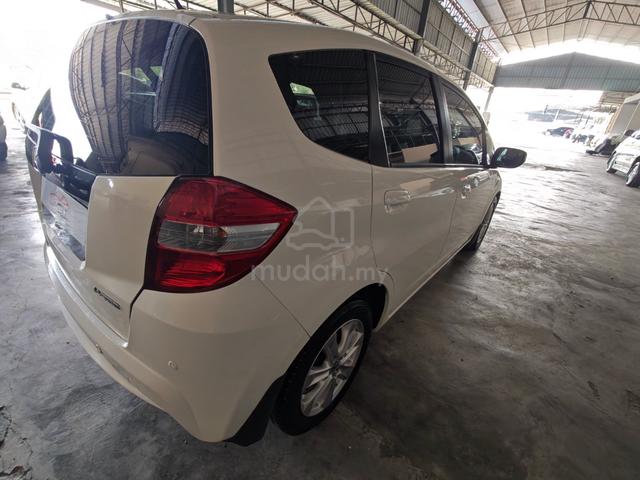 2013 honda jazz 1.5 auto - 3