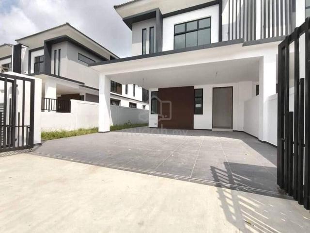 Austin Crest Cluster for Sale 1