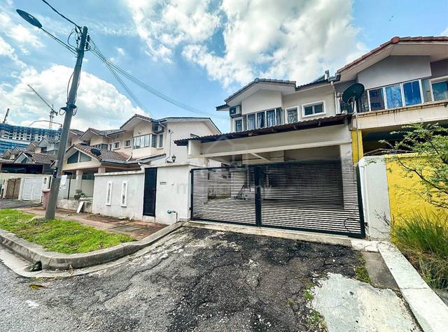 END LOT | EXTRA LAND 🔥 2 Storey Terrace Kelana Idaman Ara Damansara 1