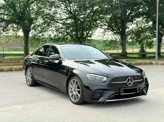 2022/2023 Mercedes-Benz E300 2.0 AMG 53k KM Warran - 1