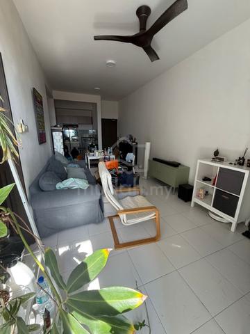 Seri Austin Residence Luxury Apartment 1