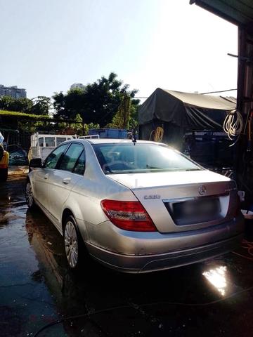 Mercedes-Benz C300 W204 2008 1.8 (A) One Owner - 3