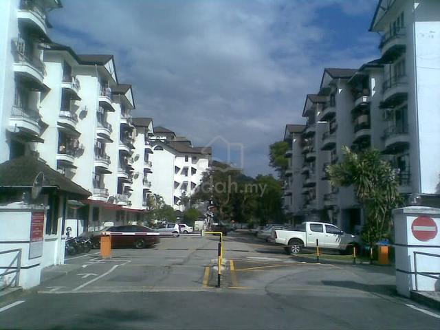 Room in Taman Desa Relau Penang for rent 1