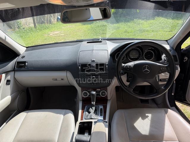 2010 Mercedes Benz C200 CGI BlueEFCY - 5