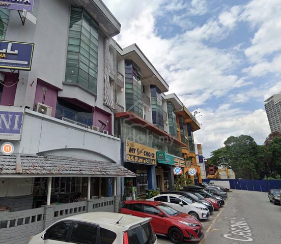 6.5 % ROI Kota Damansara Main Road Shop, The Strand Giza Petaling Jaya 1
