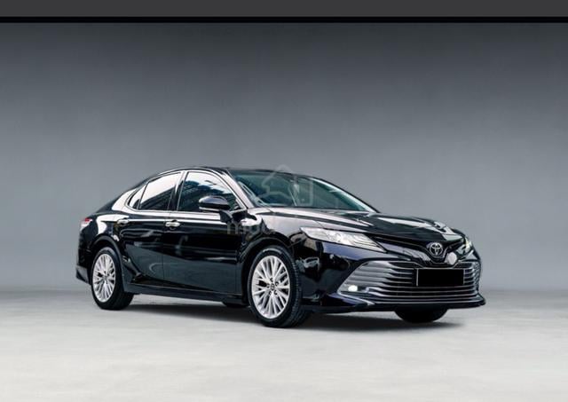 Toyota CAMRY V 2.5L FL S.RIM L.SEAT K.ENTRY 2019 - 1