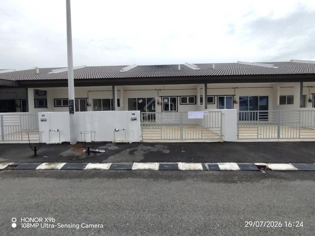1 Sty mid terrace house banir Tapah 1
