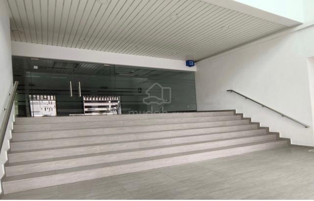 5-Storey Commercial Building for Rent – Bishop Street, Georgetown 1
