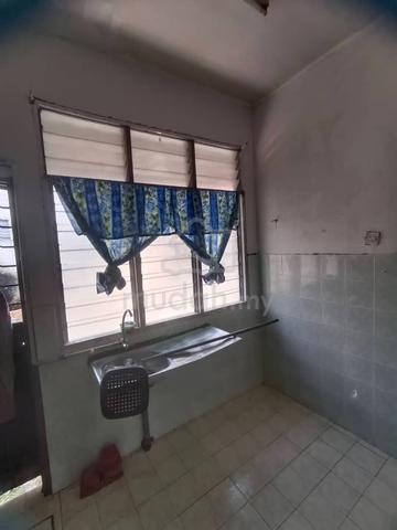 FOR SALE: Beautiful Family Home – Great Location, Great Price, Ready t 1