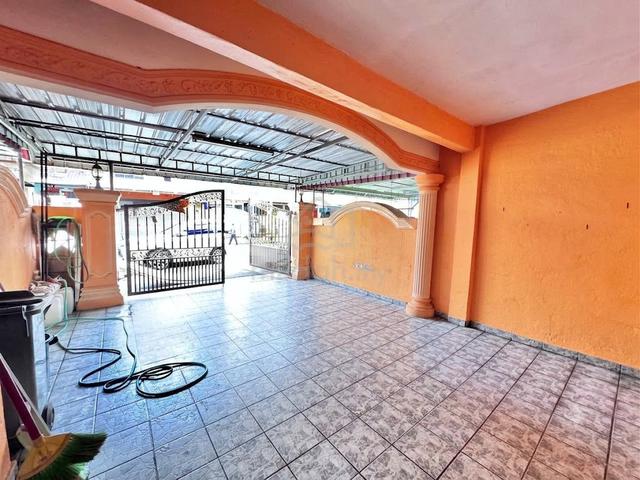 Taman Pulai Indah Mutiara Renovated Unit [ Non-Bumi Lot / Full Loan ] 1