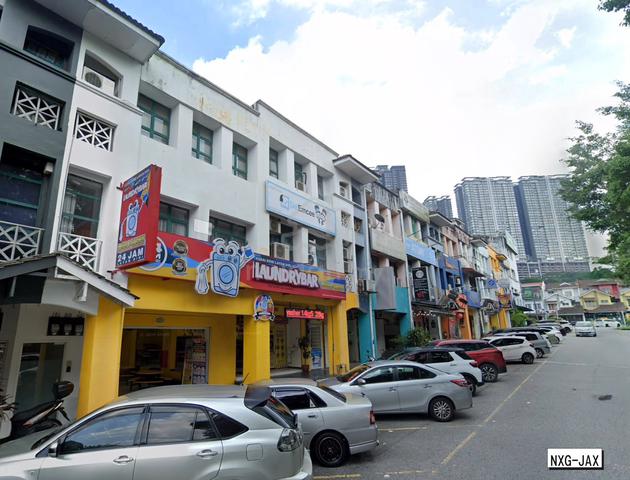 [FACING MAINROAD] Sri Damansara Ara Ground Floor Shop Lot 20x85 1