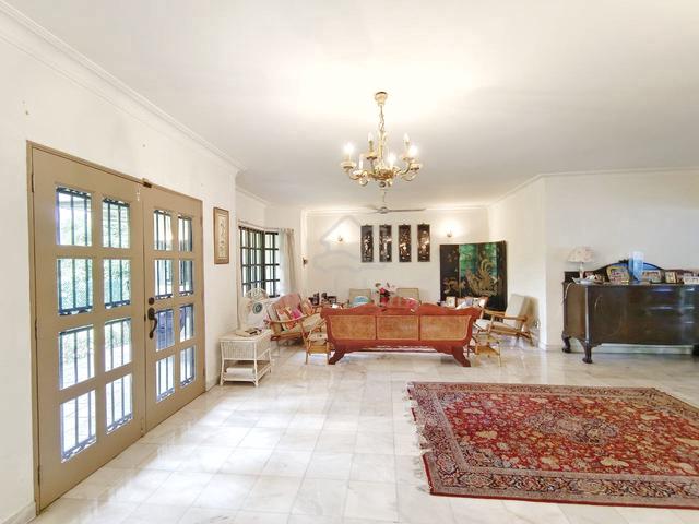 Bungalow Taman Zooview Ampang, Selangor 1