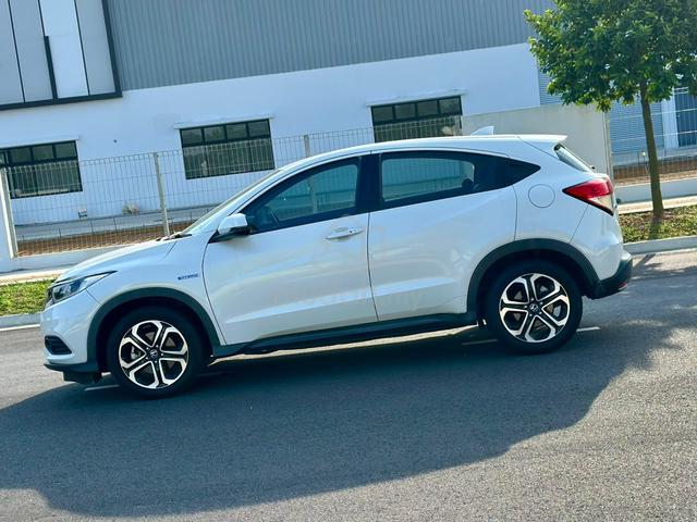 -2019 Honda HR-V 1.5 HYBRID FACELIFT (A) Full Loan - 4