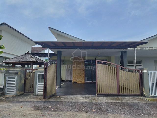 2.5 Storey SEMI DETACHED, Villa Residence Hills, Taman Tuanku Jaafar 1