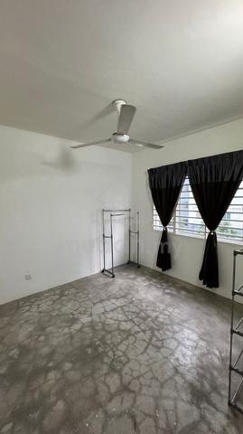 Bilik Single LELAKI, Eco Majestic, Semenyih 1