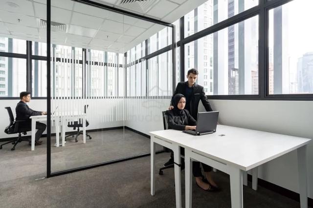 Access to professional office space for 2 persons in Regus Tribeca 1