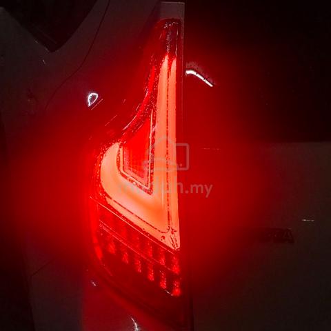 2013 Toyota PRIUS C 1.5 (HYBRID) (A) - 2