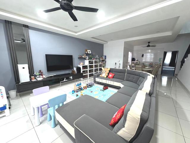 Taman Glenmarie Johor Bahru 2 Storey Terrace Fully Renovated For Sale 1