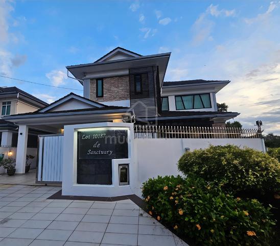 Double Storey Detached House at Luak,Jln Rengas , Miri 1