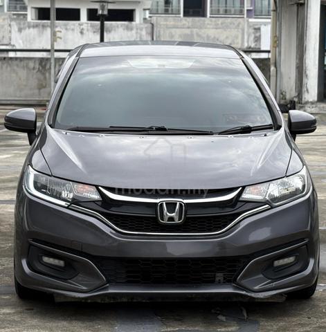 2015 Honda JAZZ 1.5 V (A) F/LOAN - 4