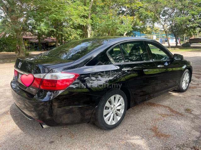 2014 Honda ACCORD 2.0 VTi-L (A) LOAN KEDAI - 3