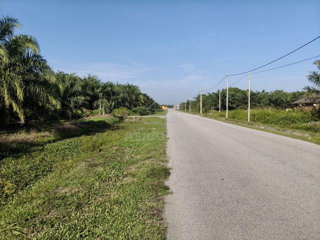 Tanah 2.19 Ekar Kampung Seri Cheeding Banting near Rimbayu 1