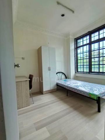 MJC Clean Room for Rent – First Floor Shoplot 1