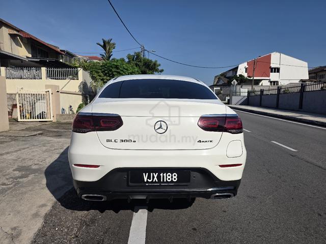 2023 Mercedes Benz GLC300e 2.0 4matic Coupe  - 4