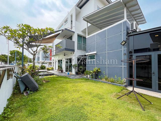 CORNER FURNISH 4452ft 3 Storey House Nadayu 92 Kajang 2
