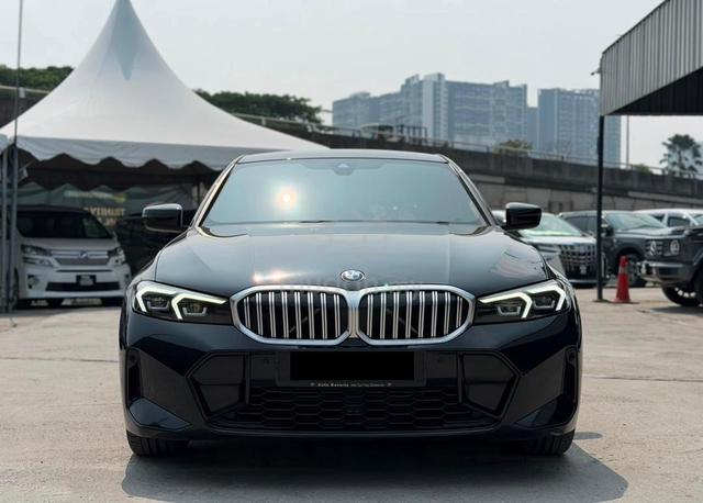 2024 BMW 320i 2.0 Msport FSR Under BMW WRTY MIL-20 - 3