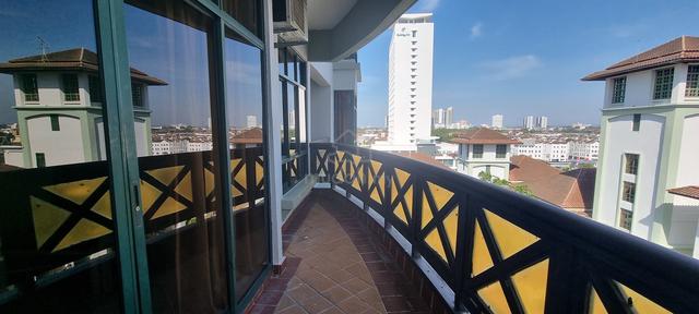 Costa Mahkota 1