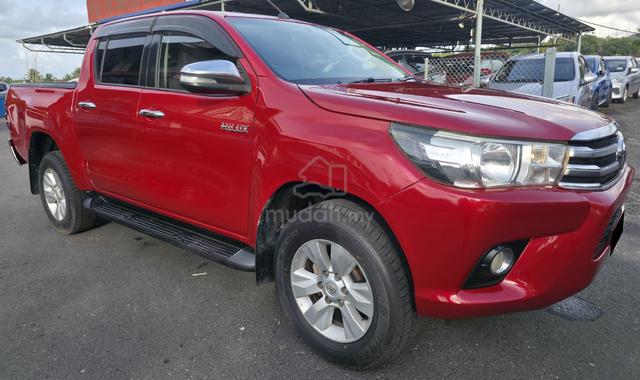 2017 Toyota HILUX DC 2.4 M G VNT 4WD (MT) (4X4)❤️❤ - 3