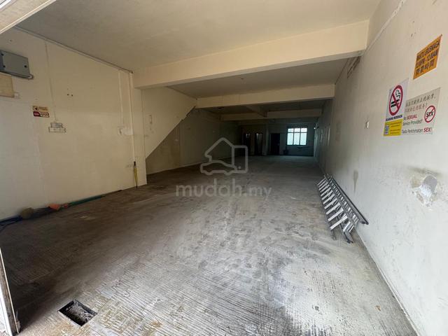 double Storey Shoplot Tmn Merdeka Permai Batu Berendam 1