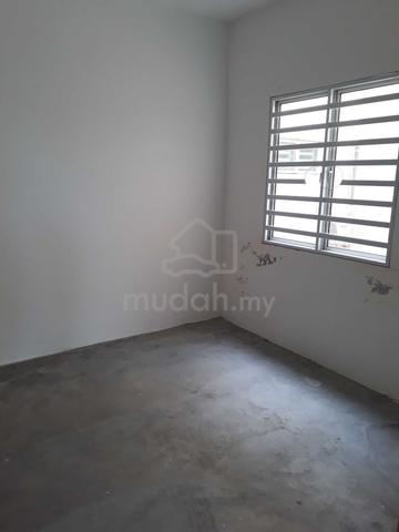 Corner 2.5st Cluster at Batu Kawan 1