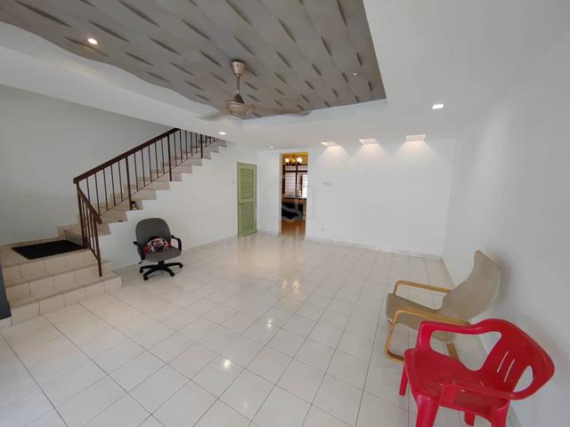 Bandar Mahkota Cheras Landed Terrace Seksyen 1 For Rent 1