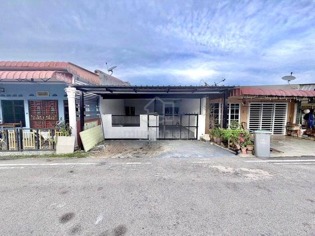 TANGKAK Kesang Muar, Kampung Kenangan Tun Syed Nasir, Rumah 1 Tingkat 1