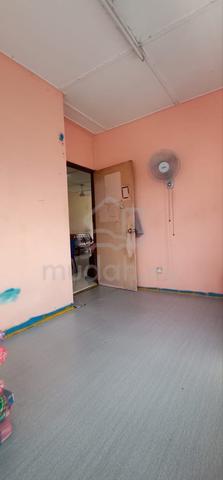 Flat Taman Bukit Angkasa 4