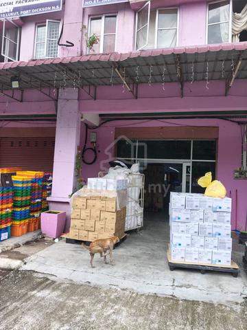 Bandar Springhill Double Storey Shop 1