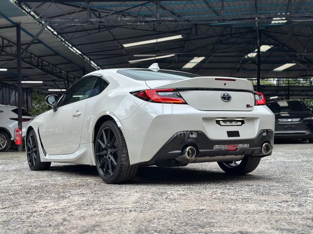 2022 Toyota GR86 2.4 RZ (M) JPN SPEC BSM R/CAM - 2