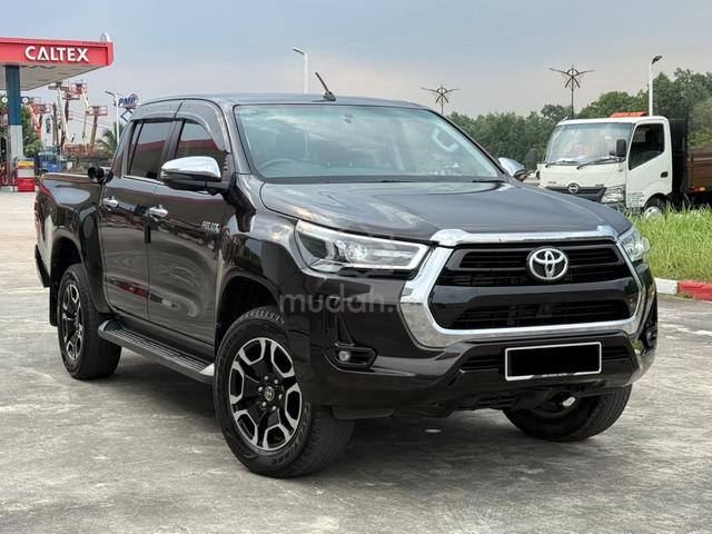 2022 Toyota HILUX DOUBLE CAB 2.4V (A) fuLL Servis* - 1