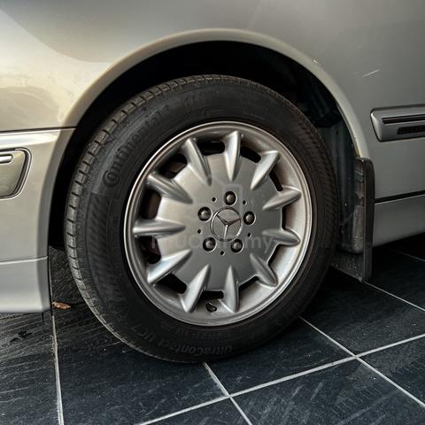 2000 Mercedes Benz E240 CLASSIC (CBU) 2.6 (A) - 2