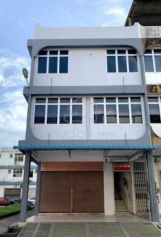 Ang Cheng Ho Office Lot 1