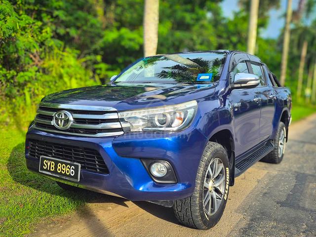 2017 Toyota HILUX 2.8 G VNT (A) - 1